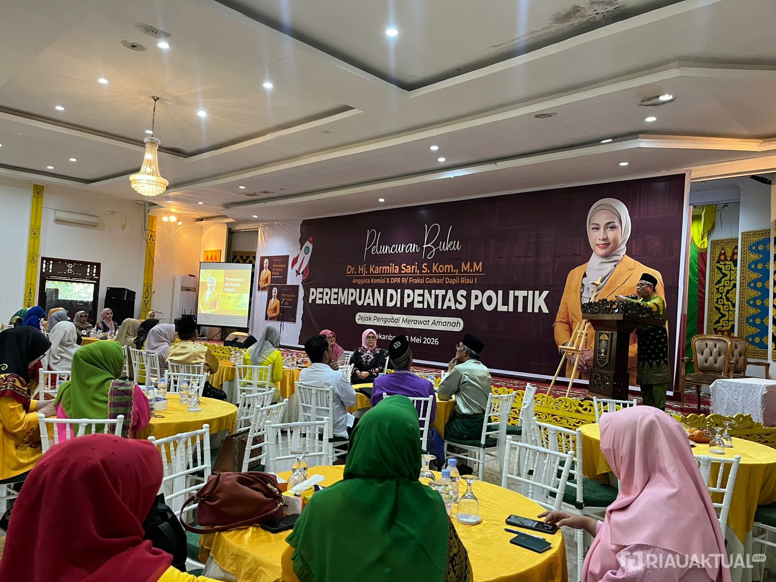 Anggota DPR RI Karmila Sari Luncurkan Buku Perempuan di Pentas Politik 