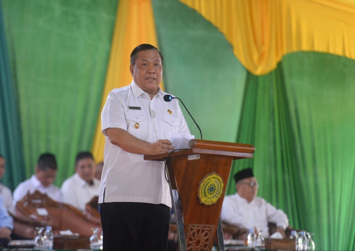 Ketahanan Pangan di Tangan Mahasiswa, Ini Pesan Plt Gubri di PKKMB UMRI