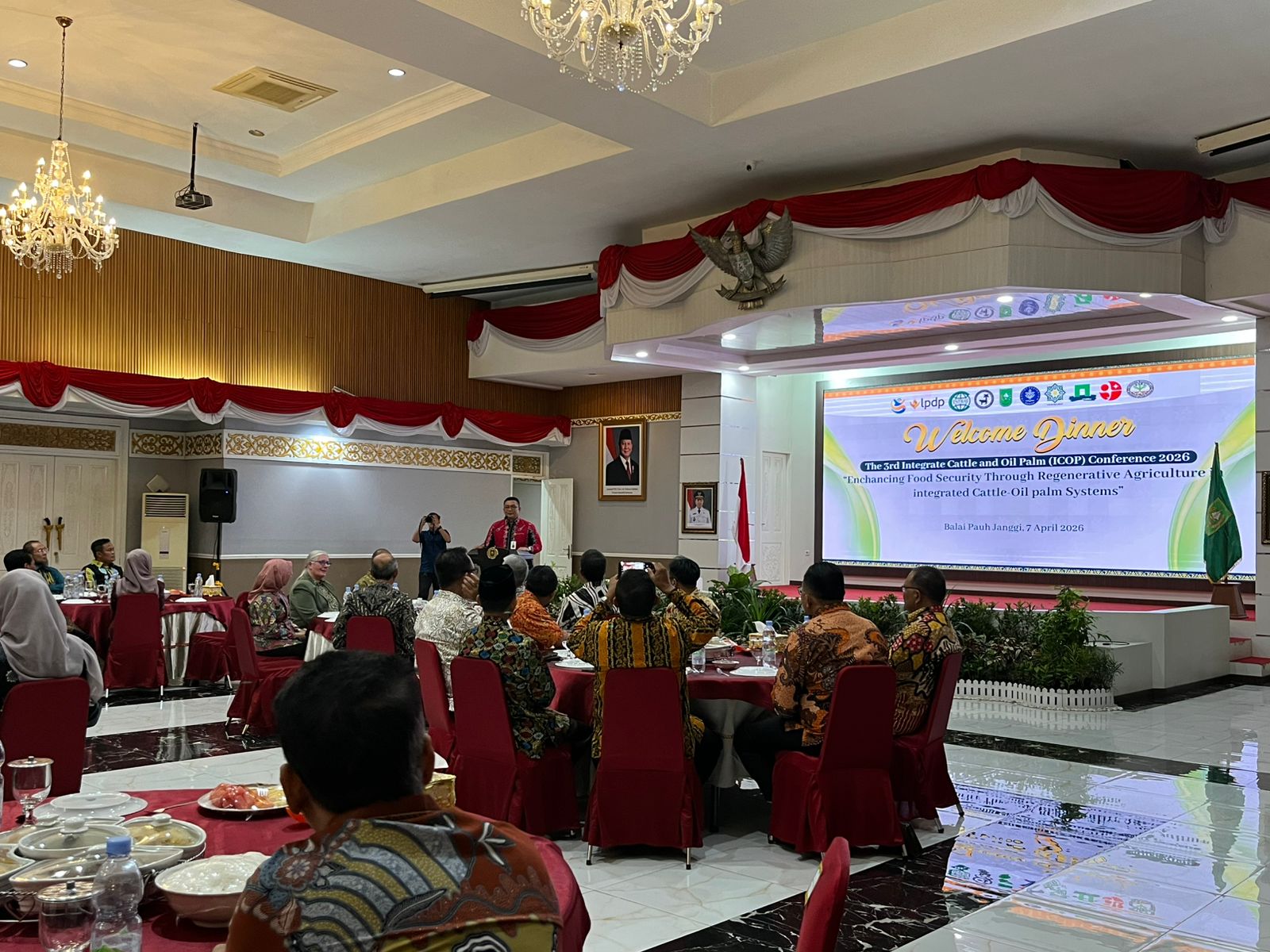 Pemprov Riau Jamu Makan Malam Peserta Keferensi ICOP 2026