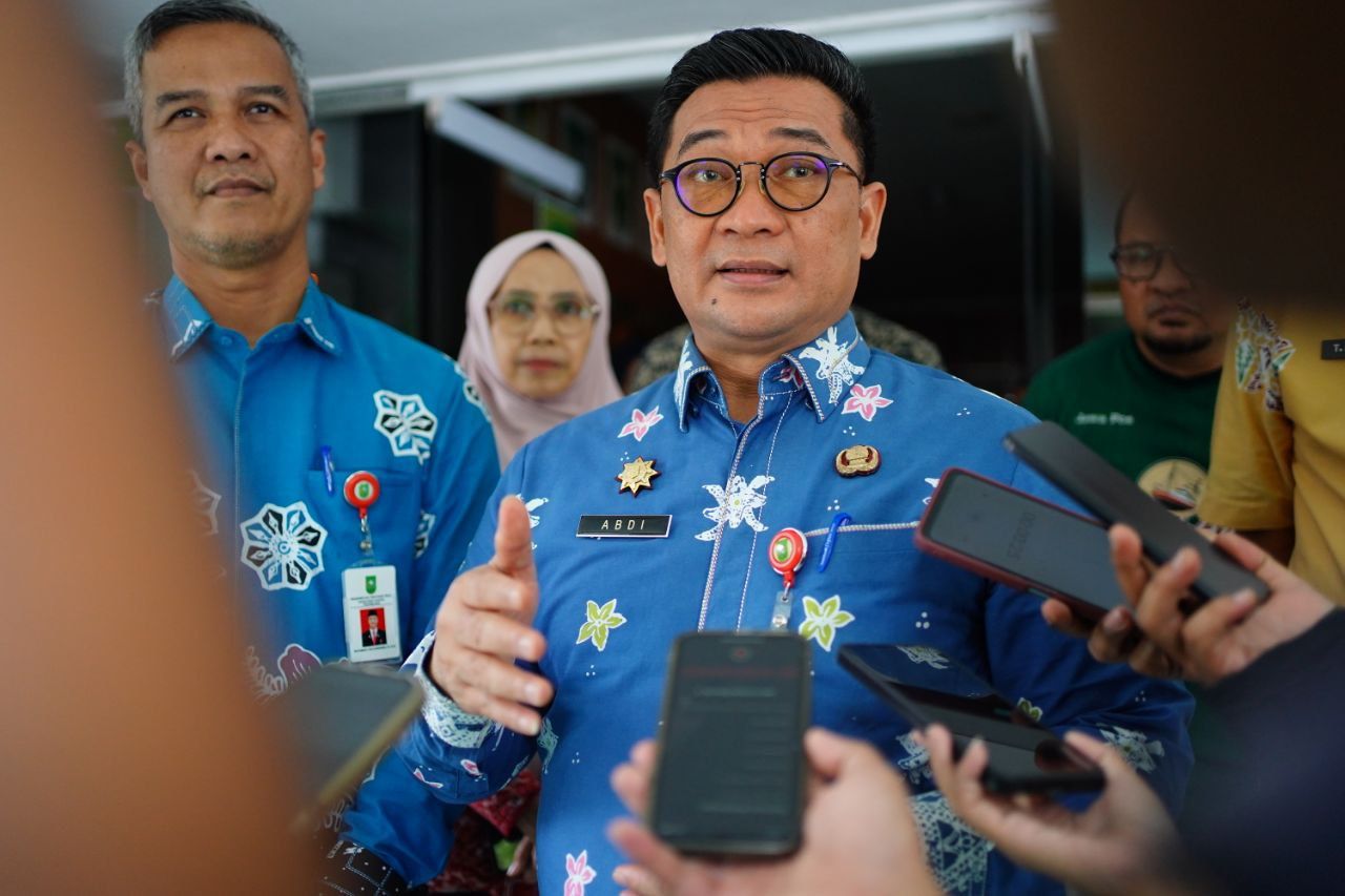 Sekda Riau Dorong Pemanfaatan Lahan Sawit Untuk Ternak Sapi