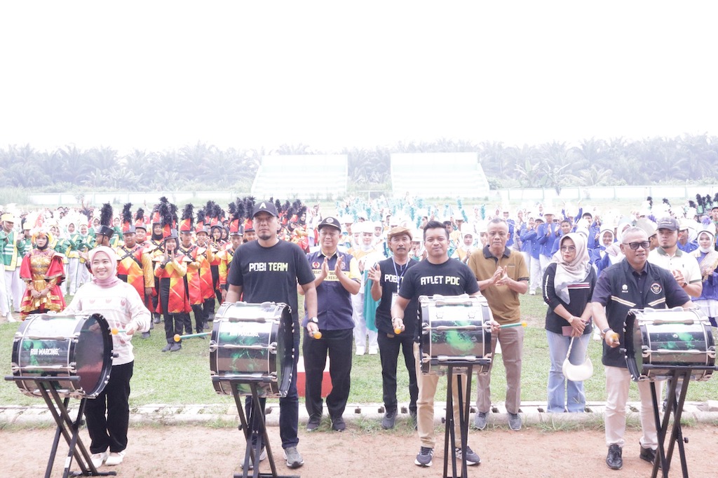 2.000 Peserta Meriahkan Drumband Bupati Cup I Inhu, Bupati Tambah Bonus Rp5 Juta