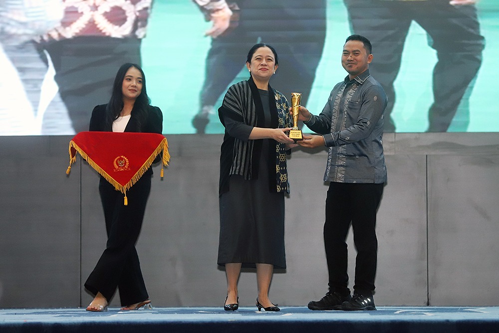 Puan Maharani Raih Penghargaan KWP Awards 2026, Soroti Peran Media Kawal DPR