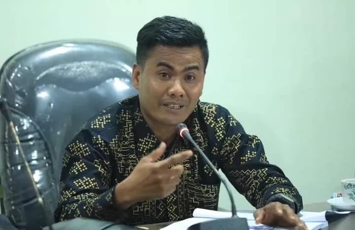 APBD Riau 2027 Tertekan, Budiman Soroti Pendapatan Murni Hanya Rp7,5 Triliun