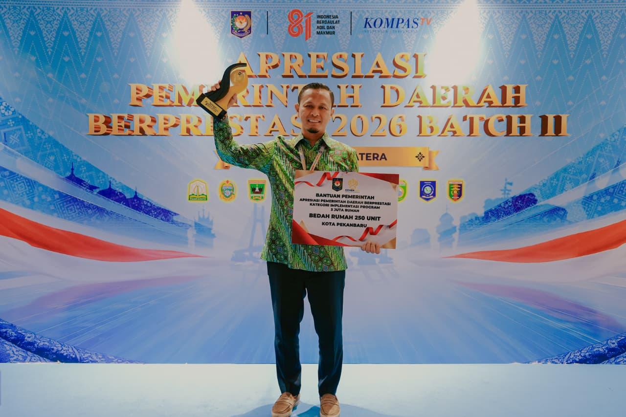 Pemko Kembali Berprestasi, Kemendagri Hadiahi Warga Pekanbaru Bedah 250 Rumah