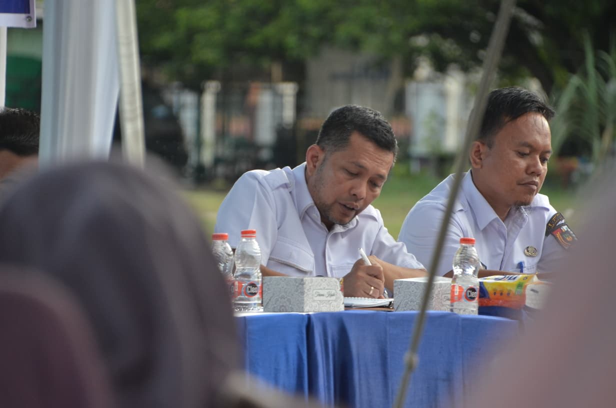 Reses di Sukamulya, Tengku Azwendi Tampung Aspirasi Drainase hingga Semenisasi Jalan