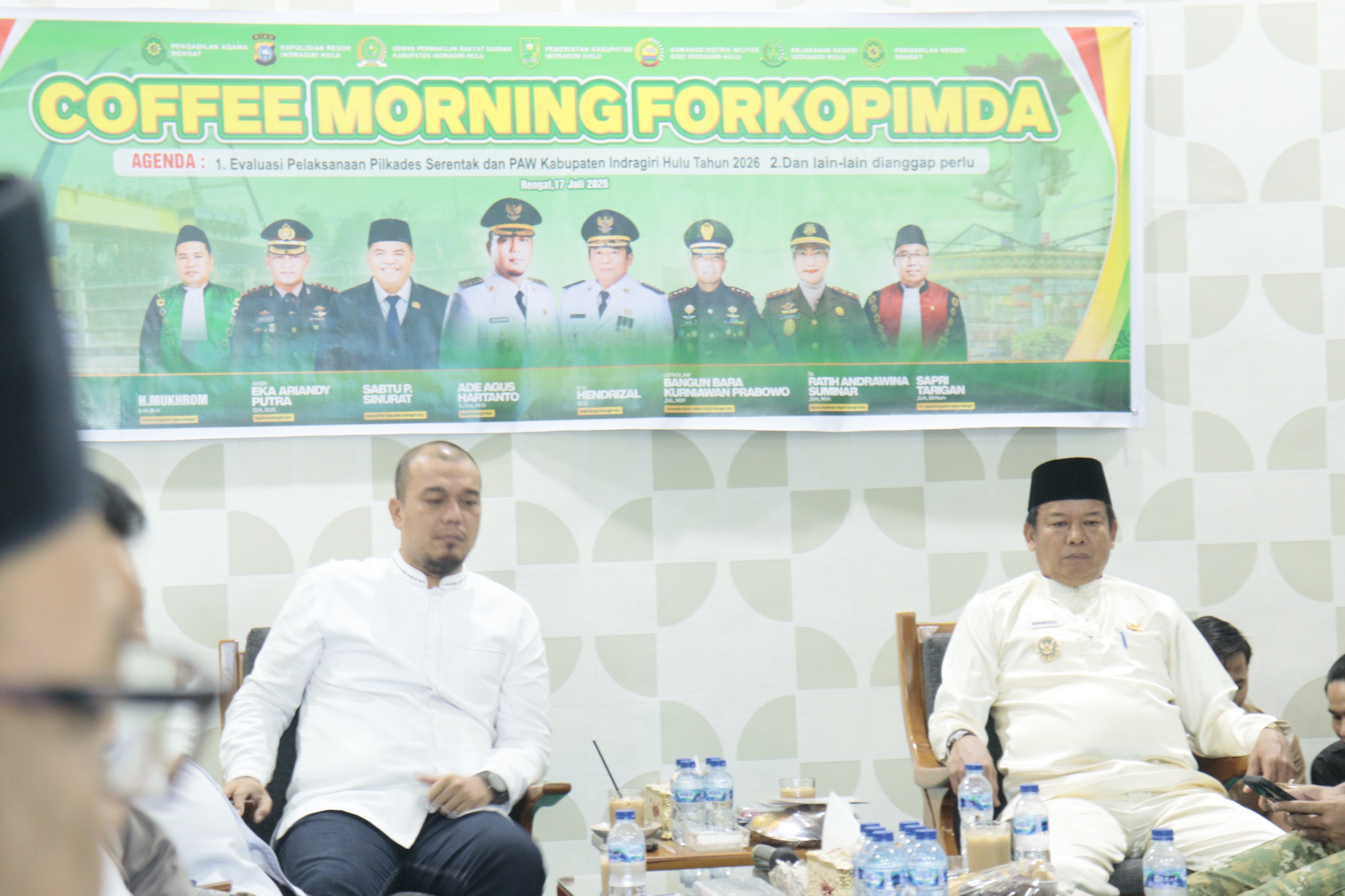 Bupati Inhu Evaluasi Pilkades PAW, Soroti Minimnya Calon Kades