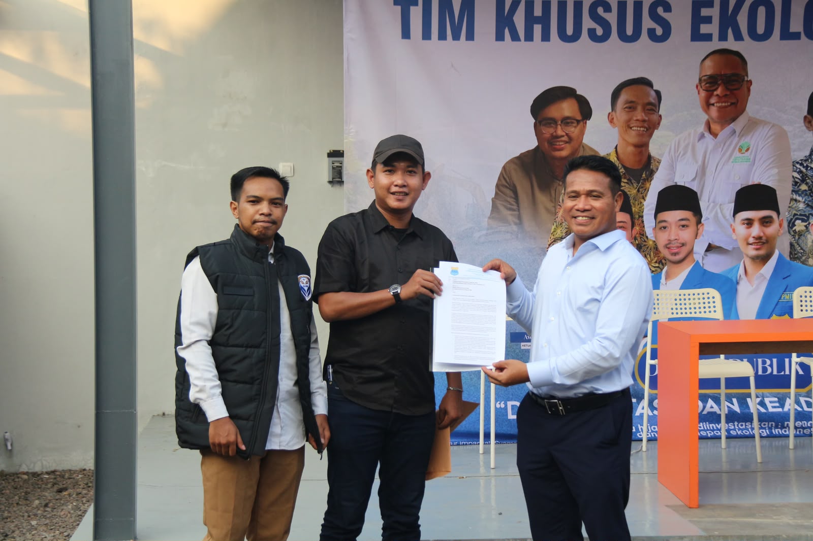 PKC PMII Riau Serahkan Laporan Dugaan Pelanggaran Lingkungan PT APSL Rohul ke DPR RI