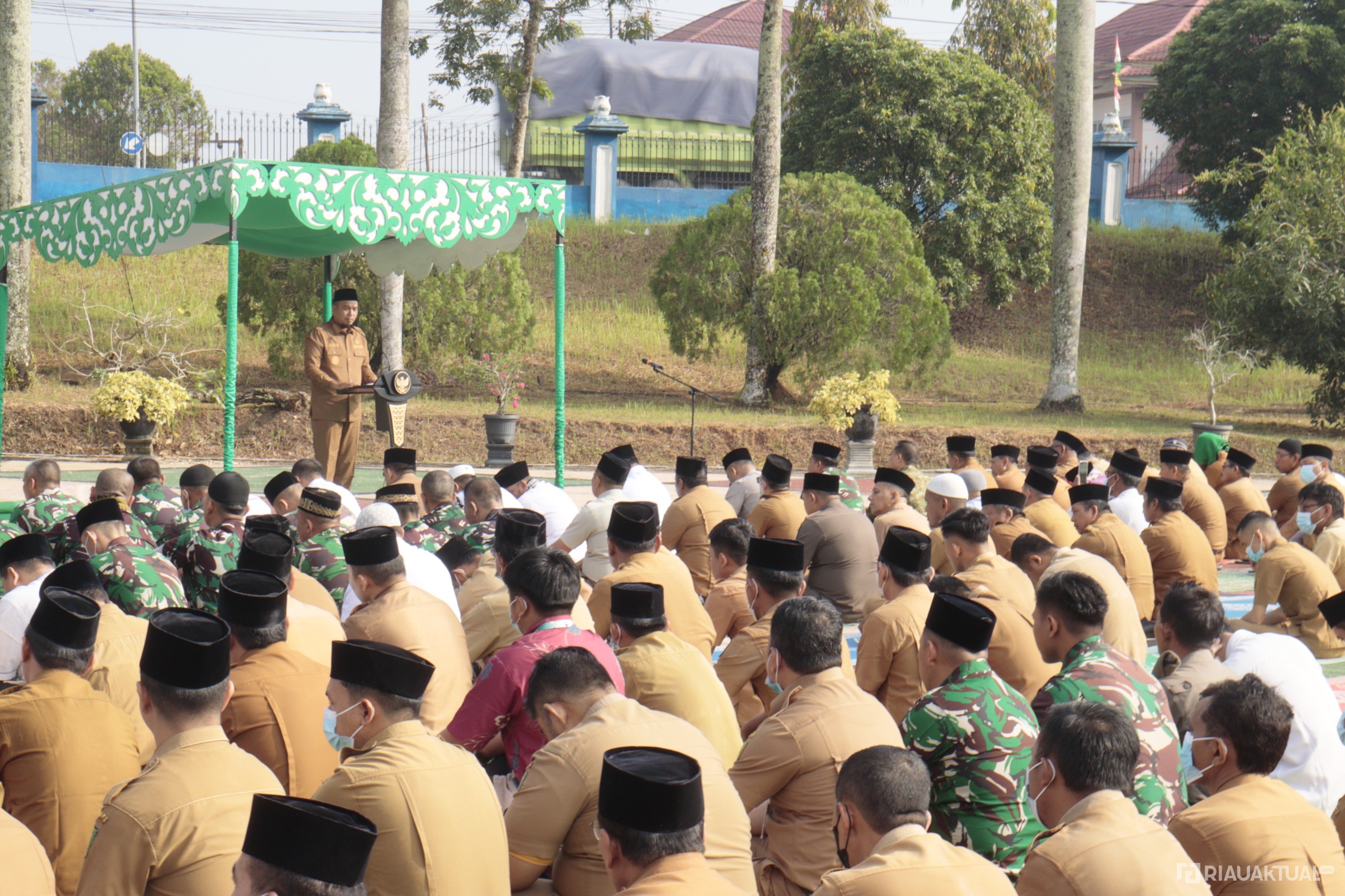 Hujan Turun, Pemkab Inhu Ganti Salat Istisqa dengan Salat Duha dan Doa Bersama