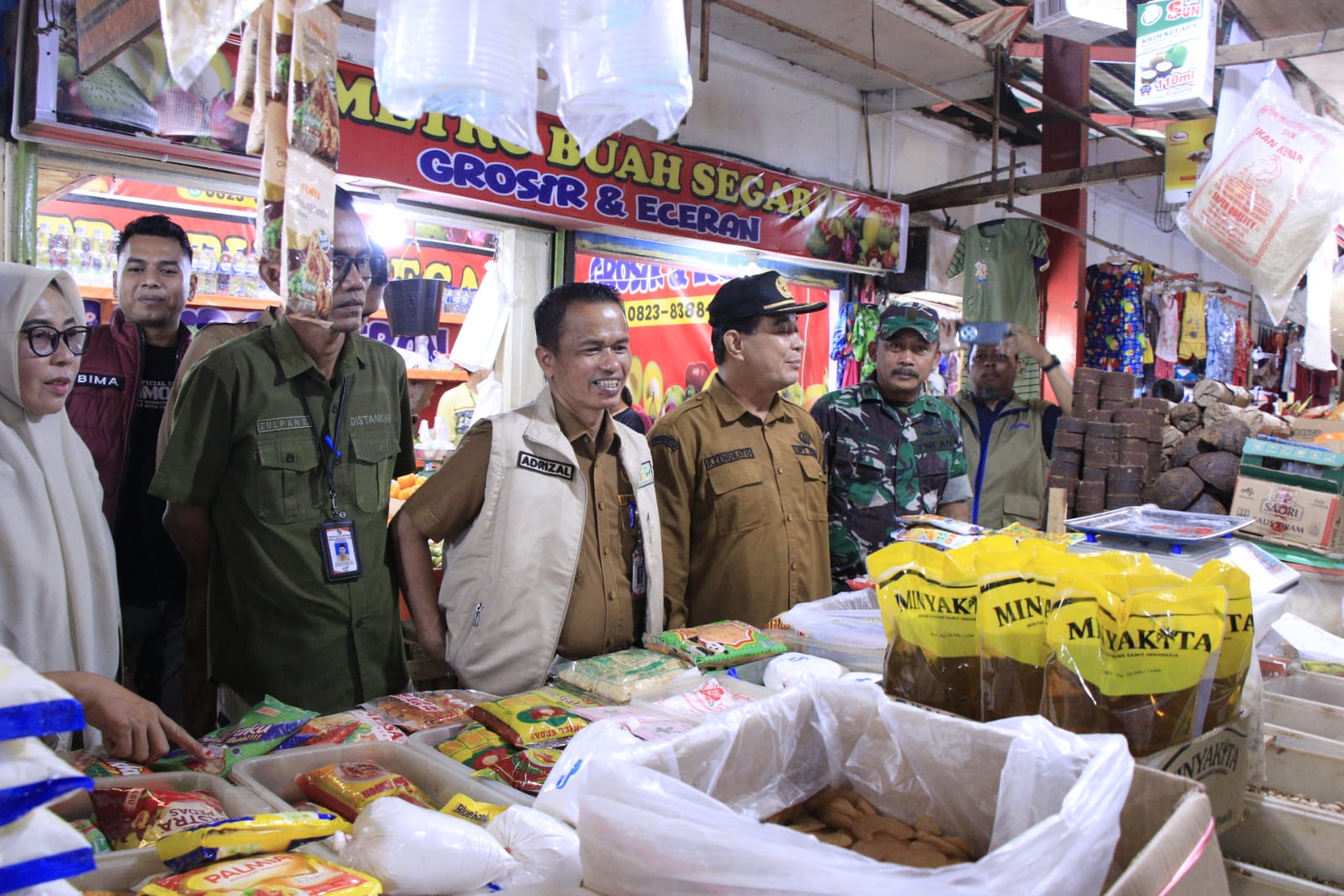 Pemko Pekanbaru Pantau Ketersediaan Pangan di Pasar Tradisional, Harga Sejumlah Komoditi Turun 