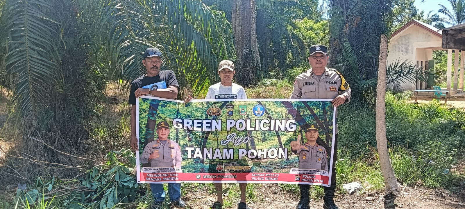 Wujudkan Green Policing, Polsek Rimba Melintang Tanam Mahoni dan Kelengkeng di Rohil