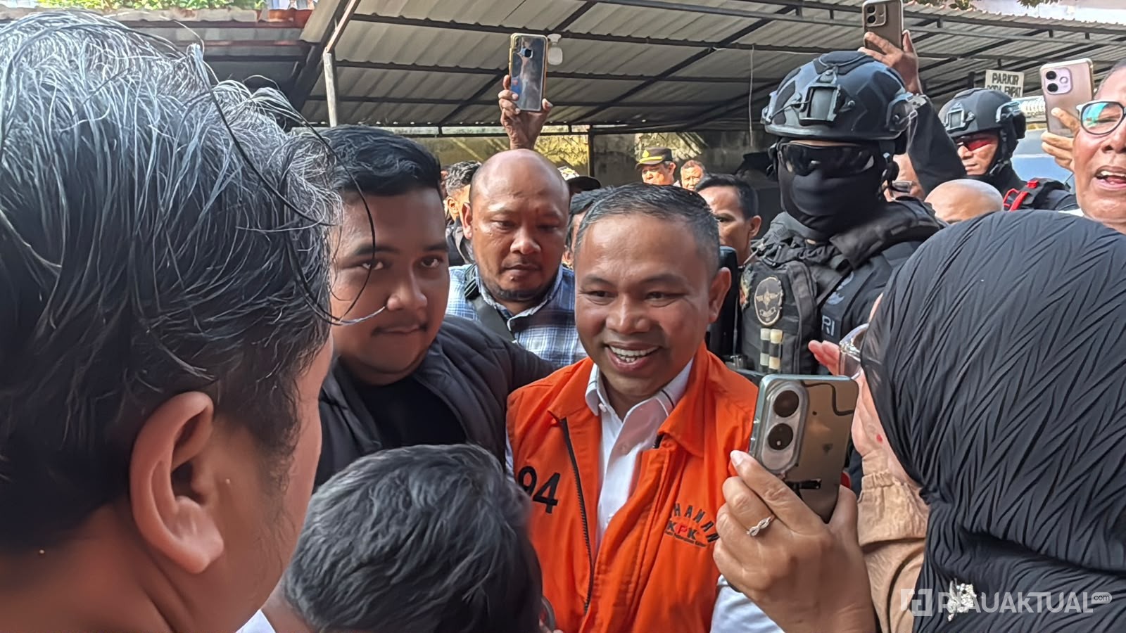 Hari Ini Abdul Wahid Divonis
