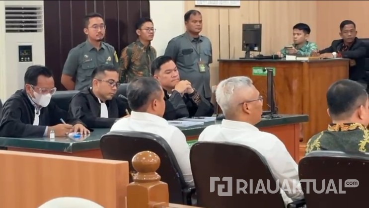 JPU KPK Beberkan Keterlibatan Abdul Wahid Dalam Skandal “Japrem 7 Batang”