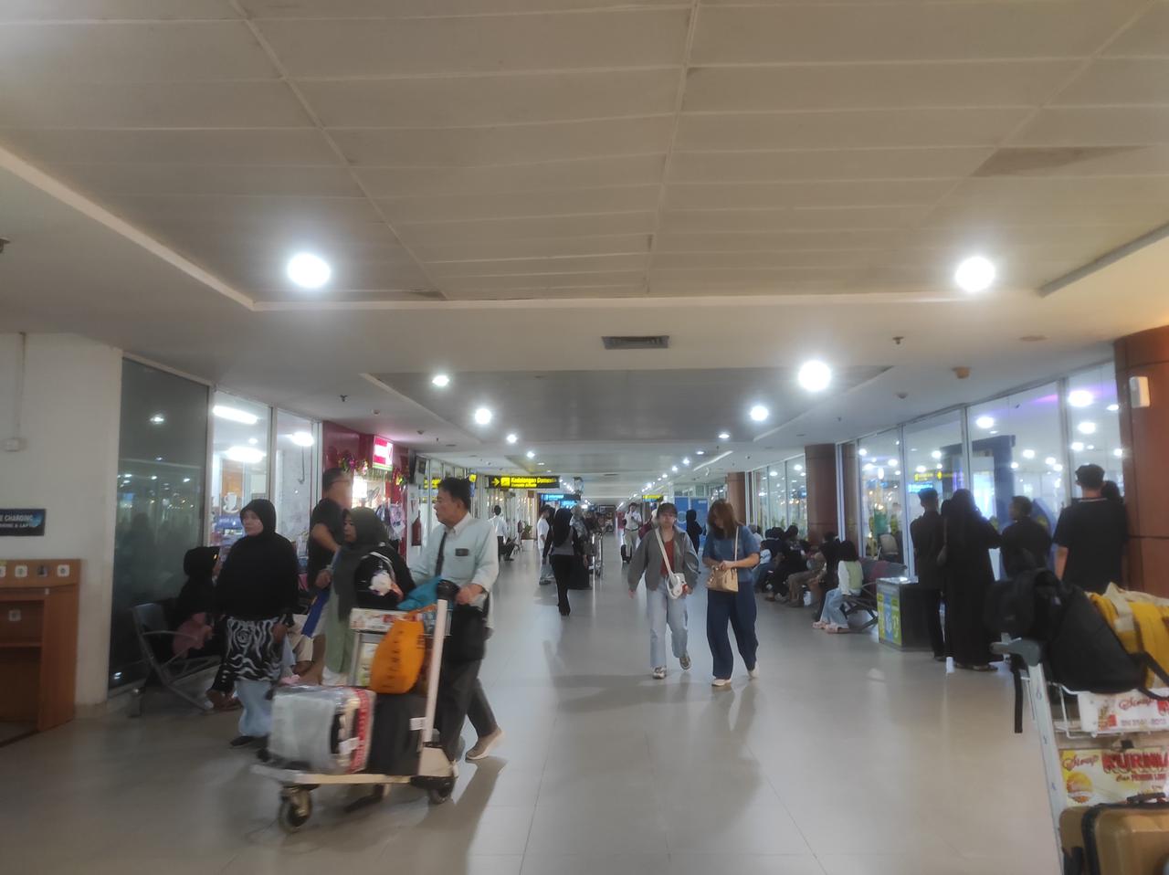 Trafik Penumpang di Bandara SSK II Pekanbaru Saat Lebaran 2026 Turun, Kargo Justru Naik