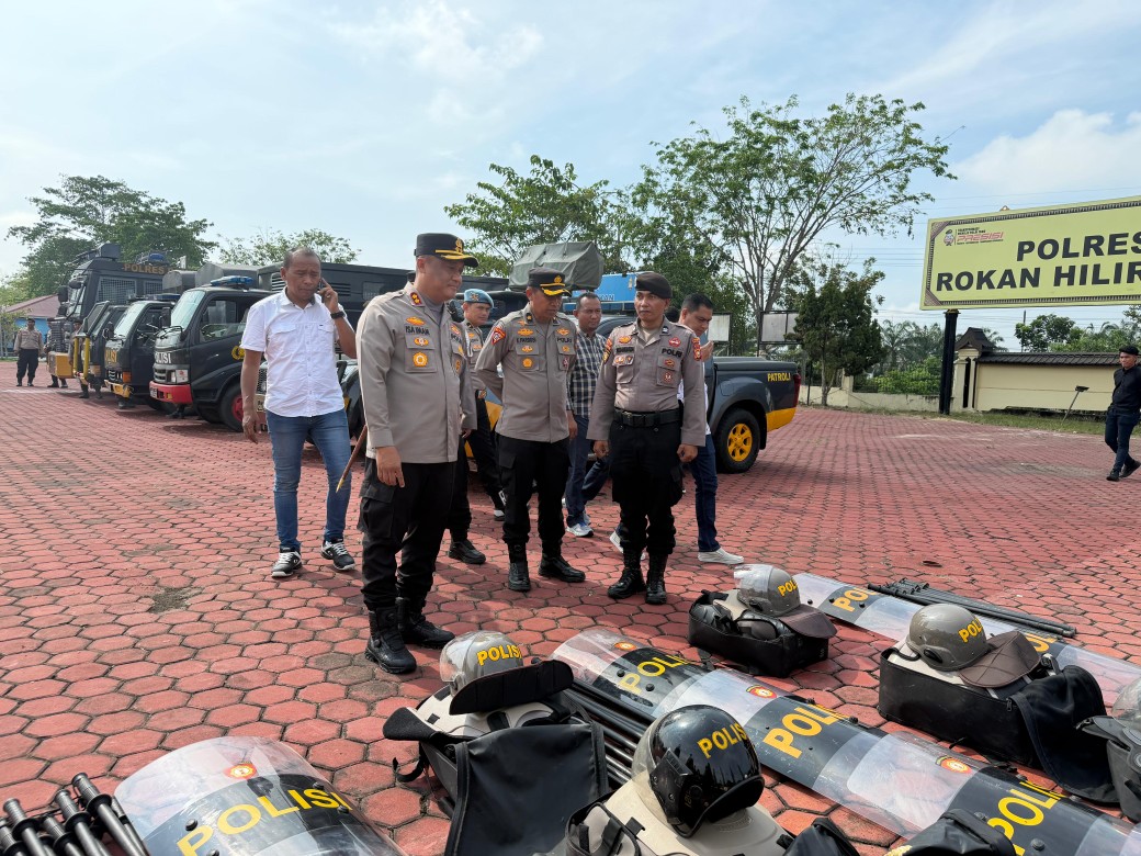 Hadapi Situasi Nasional, Kapolres Rohil Cek Kesiapan Dalmas