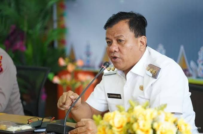 KPK Minta Bantuan Polda Riau Buru Bupati dan Sekda Kuansing