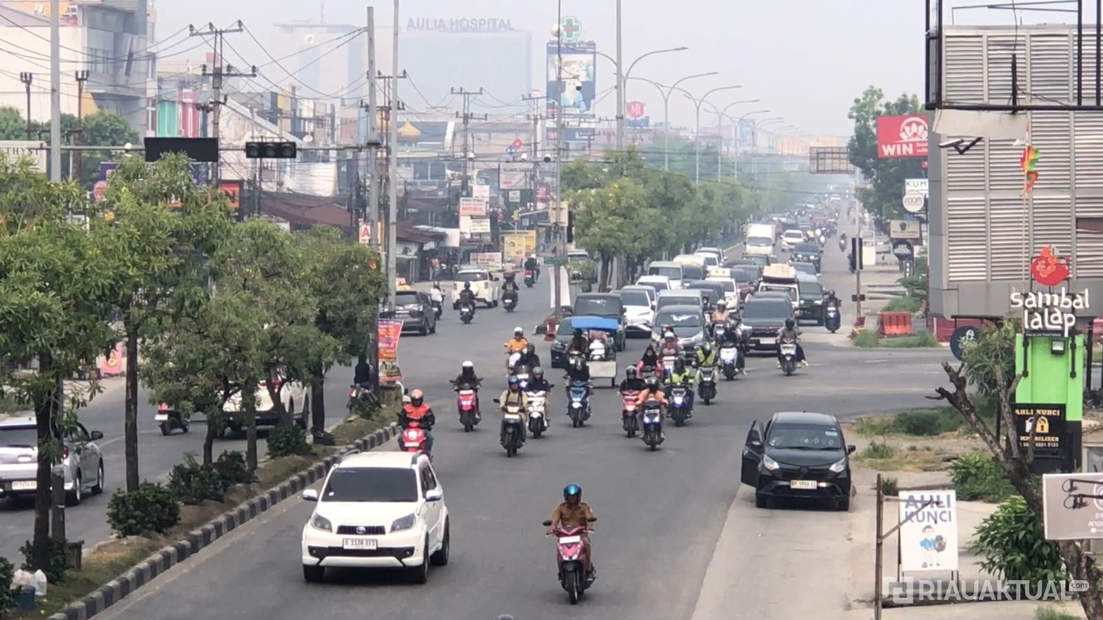 Kualitas Udara Pekanbaru Senin Pagi Kembali ke Level Tidak Sehat