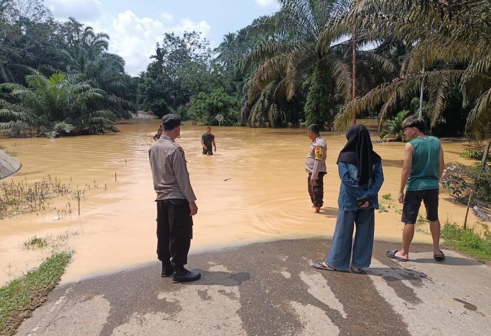 Sungai Ulo Meluap, Puluhan Rumah di Hulu Kuantan Kuansing Terendam Banjir