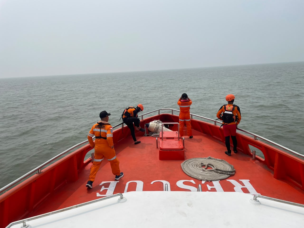 Basarnas Kerahkan RB 218 Dumai Cari Kapal Pancing Malaysia Hilang Kontak di Perairan Perbatasan
