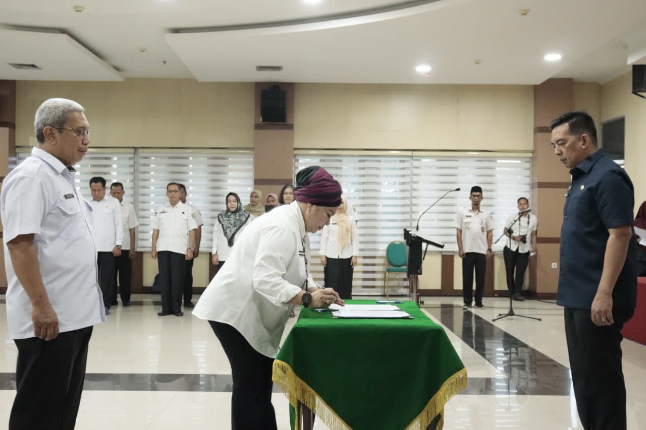 Pemkab Inhu Sertijab Pejabat Eselon II, Ini Namanya