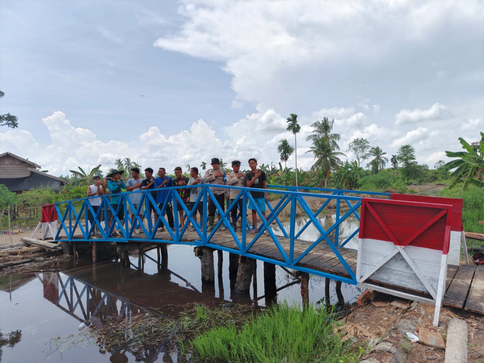 Polda Riau Bangun 69 Jembatan untuk Warga Pedesaan, 11 Lagi Dikebut