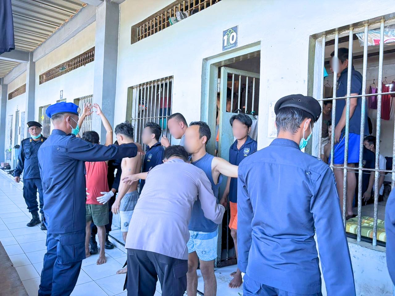 Zero Halinar, Lapas Bangkinang Razia Kamar Hunian Bersama TNI-Polri