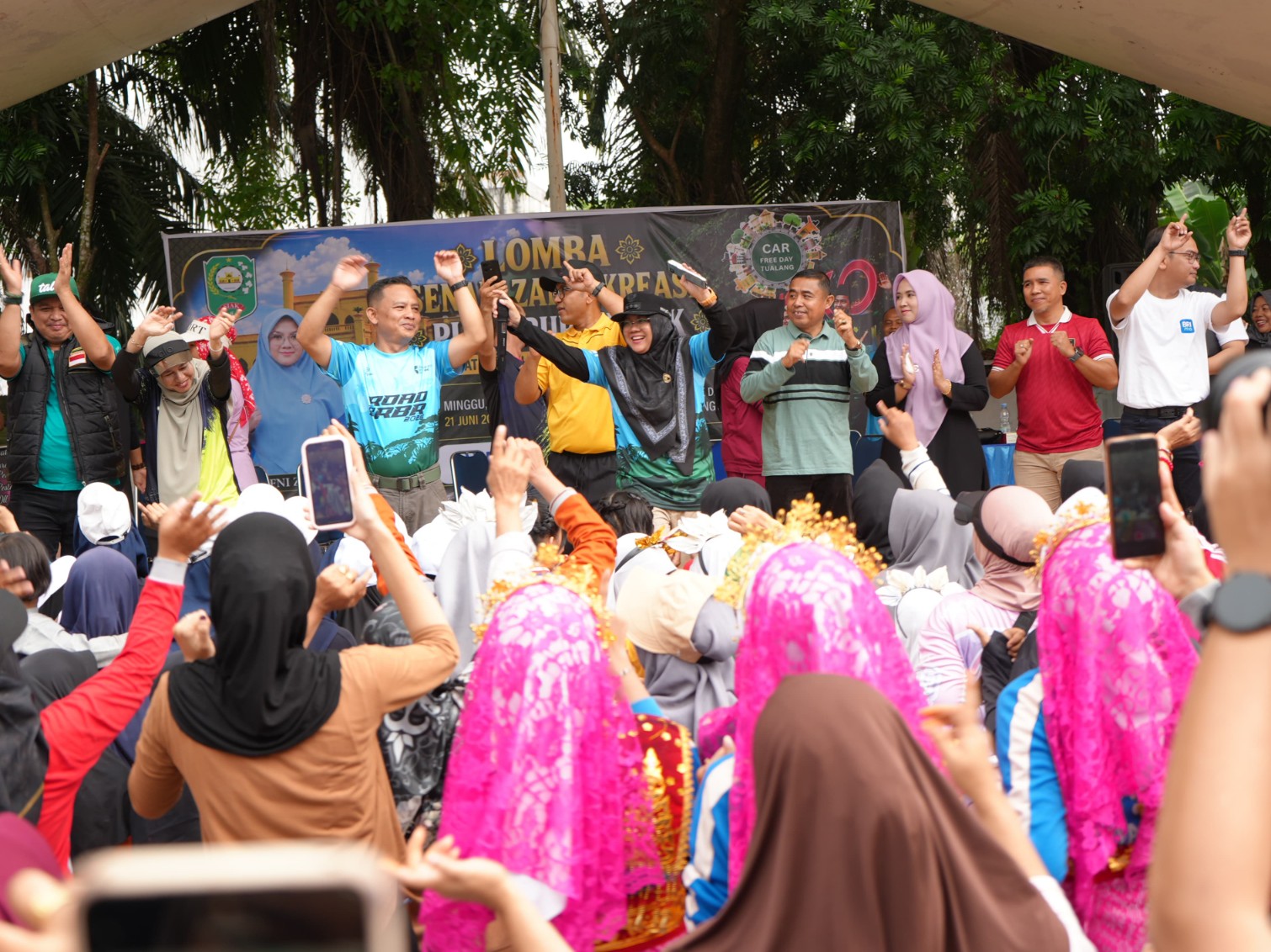 CFD Tualang Bertema Budaya Melayu, Bupati Afni Apresiasi Geliat UMKM di Siak