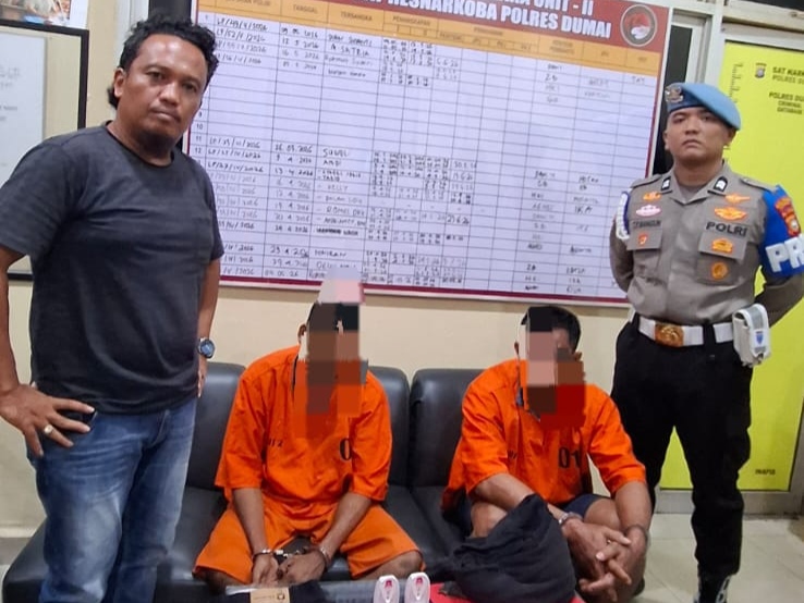 Dua Pria Diciduk di Dumai, Polisi Temukan Puluhan Paket Sabu dan Ekstasi Siap Edar