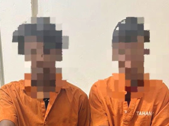 Polsek Tambang Tangkap 2 Pengedar Sabu di Parit Baru Kampar