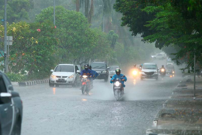 Kualitas Udara Pekanbaru Kembali Membaik Usai Diguyur Hujan Deras