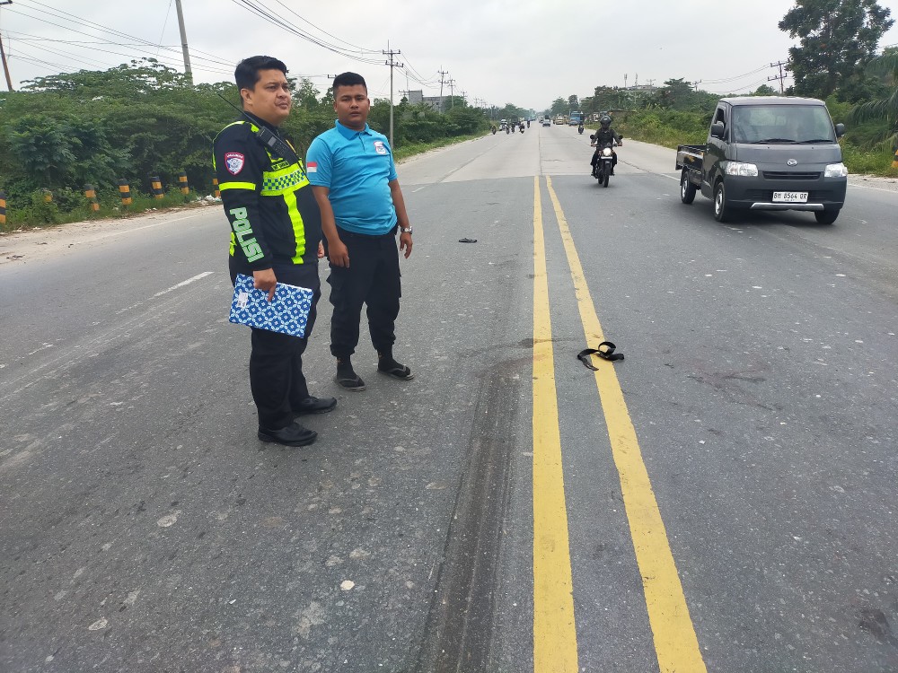 Pemotor Tewas Usai Nyalip Truk di Jembatan Siak II Pekanbaru, Ini Kronologisnya