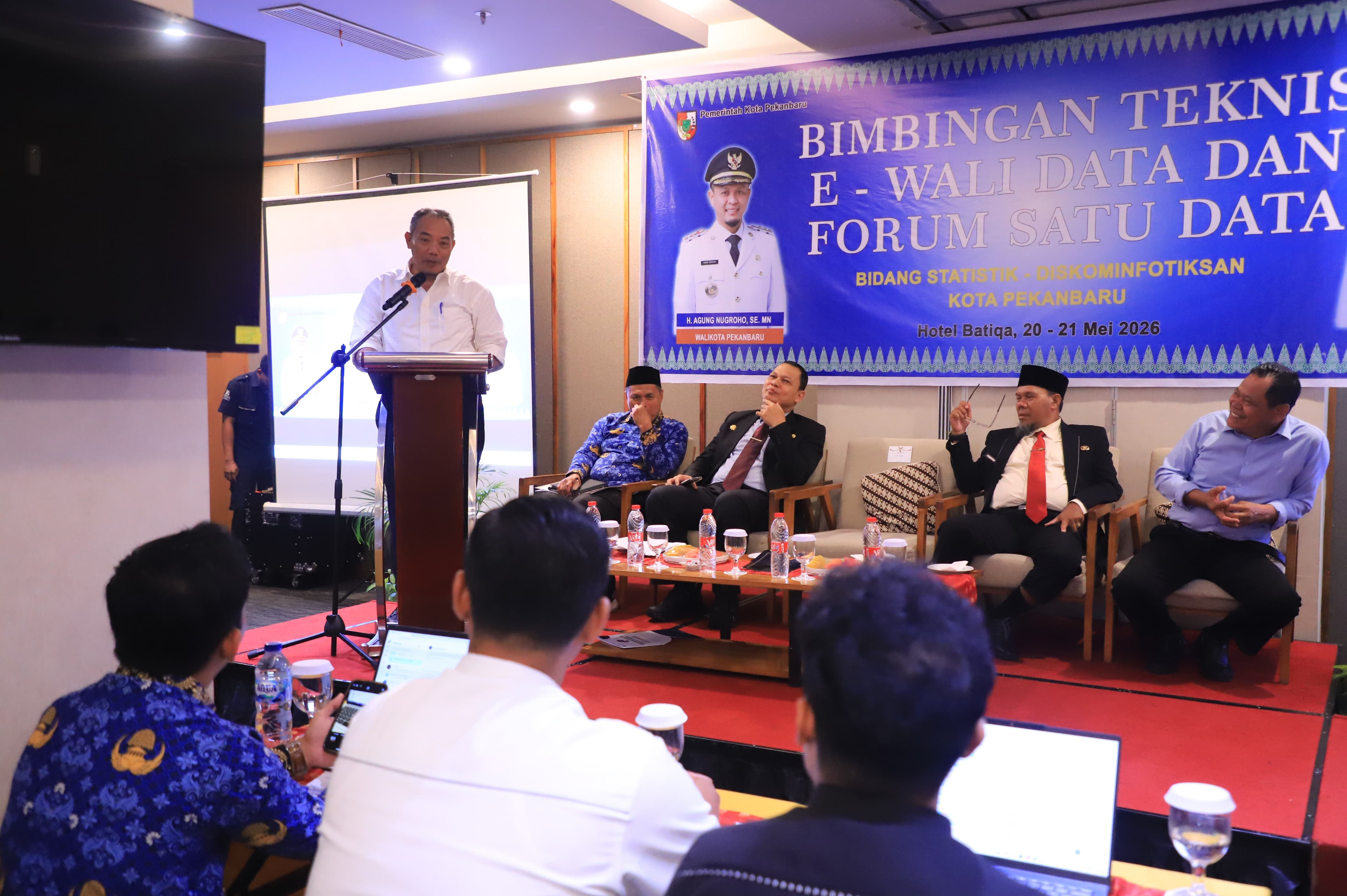 Pemko Pekanbaru Perkuat Tata Kelola Data melalui Bimtek E-Walidata