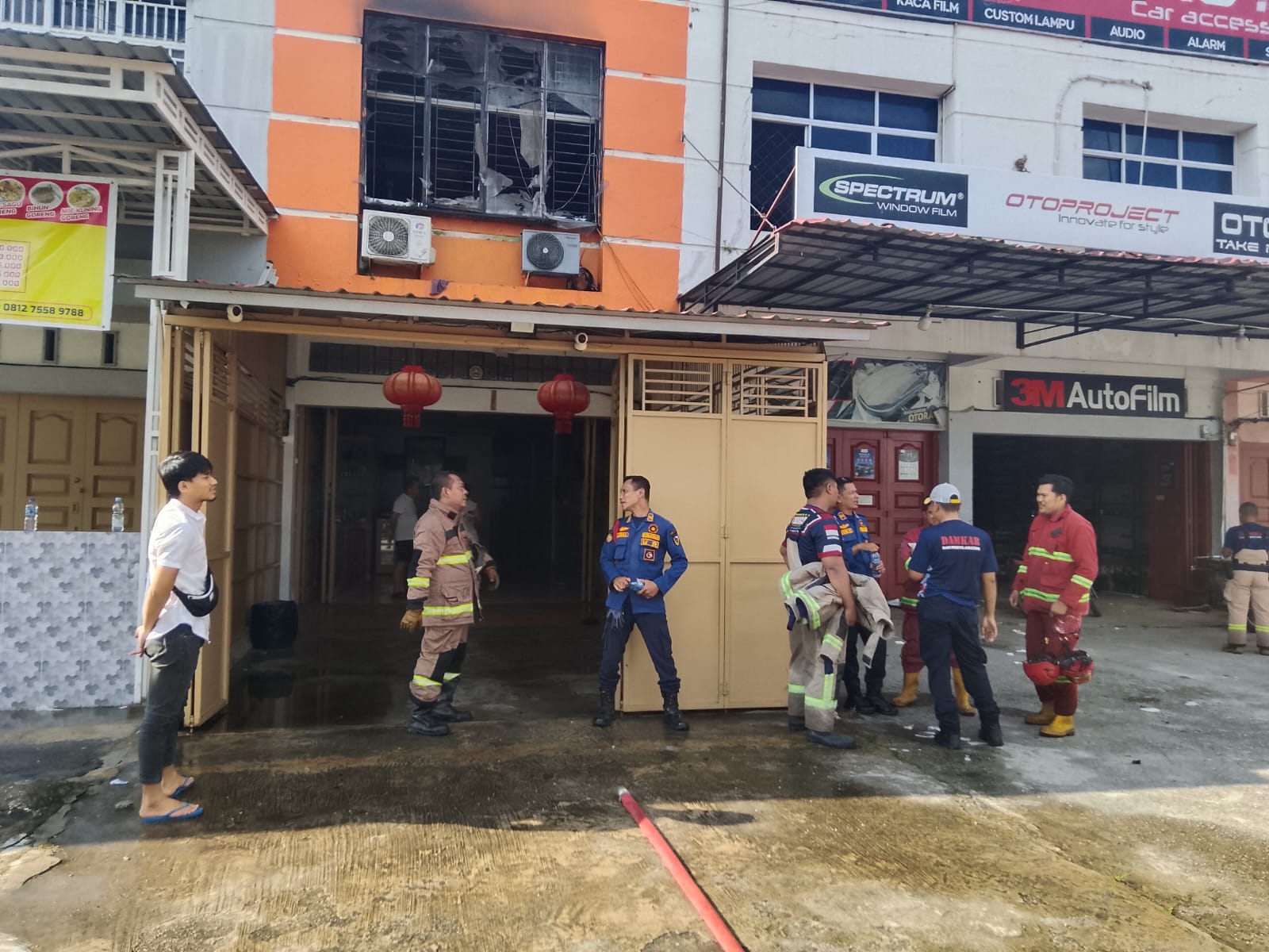 Ruko di Pekanbaru Terbakar, Satu Orang Melompat dari Lantai 2