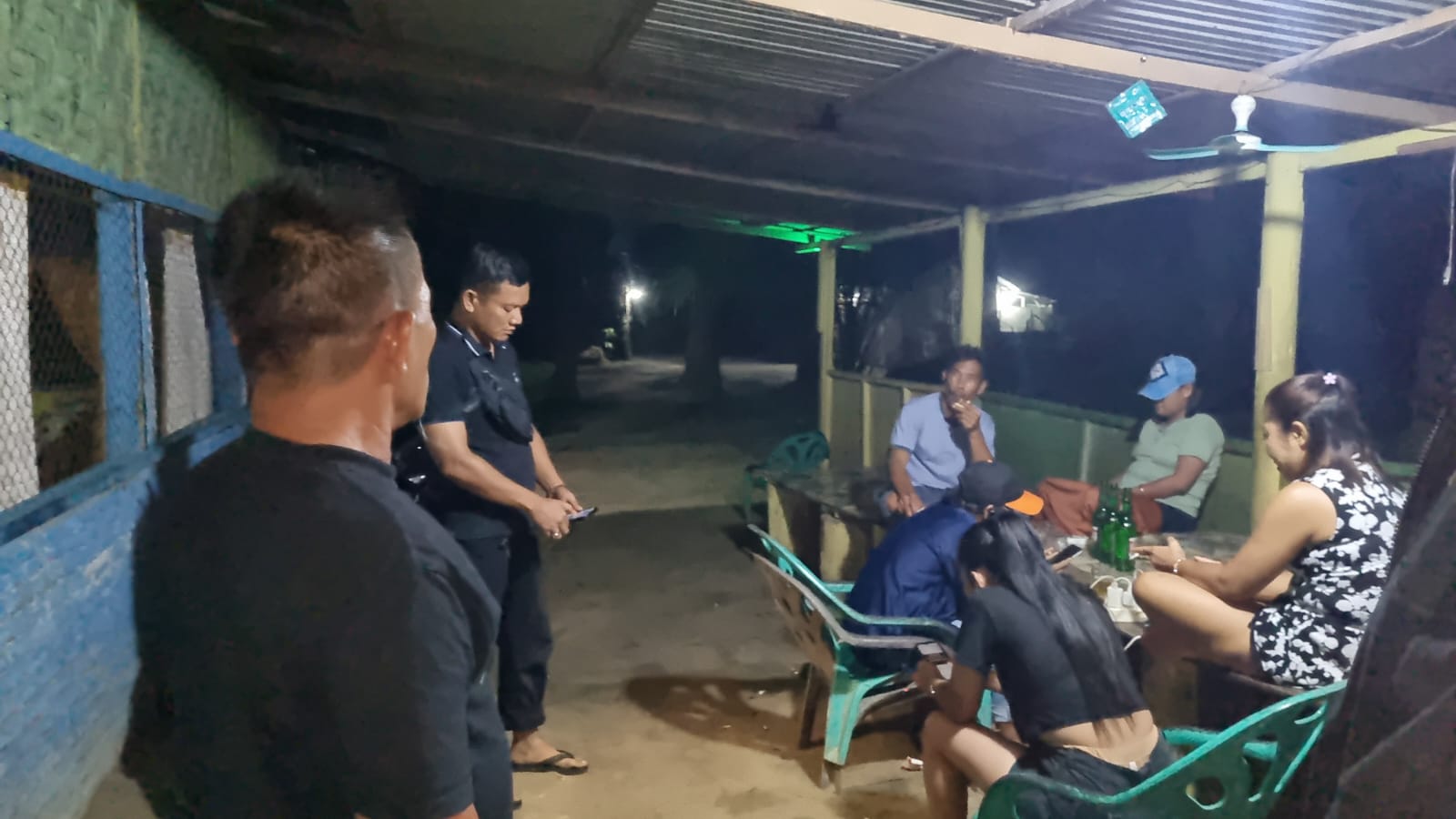 Polisi Gerebek Dua Rumah Diduga Lokasi Narkoba di Rohil, Hasilnya Nihil