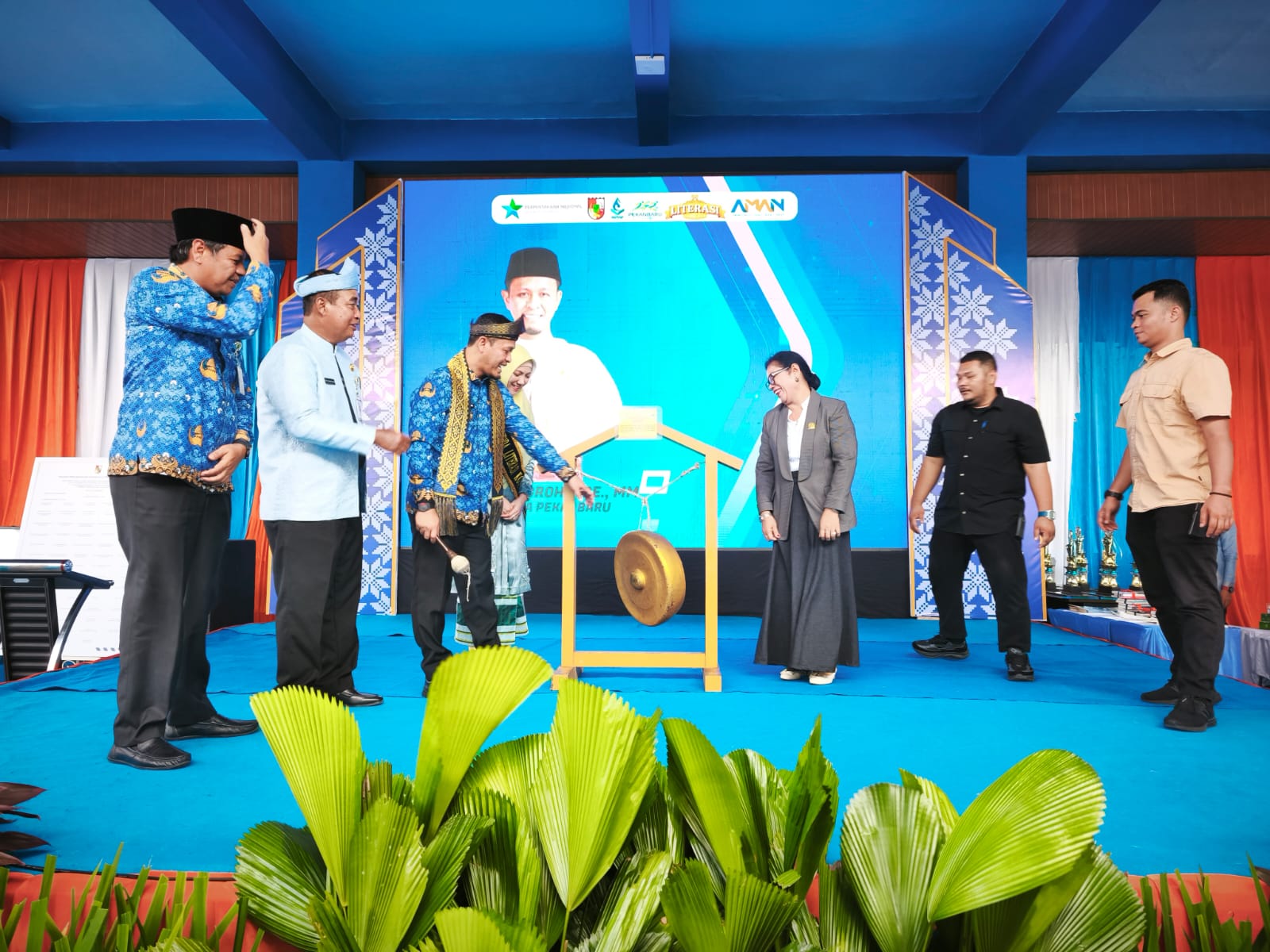 Buka Festival Literasi 2026, Wako Pekanbaru Minta Jadikan Membaca Sebagai Kebiasaan