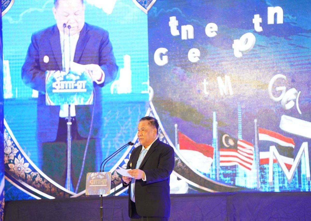 Plt Gubri Ajak 3 Negara Wujudkan Kota Hijau Rendah Karbon