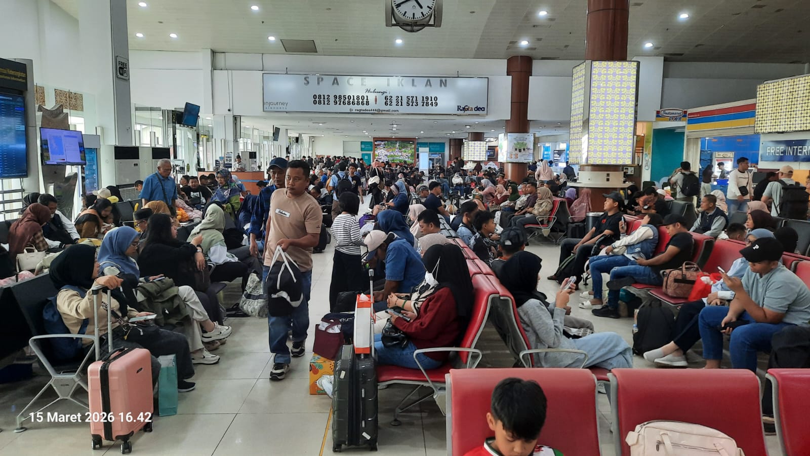 Arus Mudik H-4 Lebaran, 12.837 Penumpang Padati Bandara SSK II Pekanbaru 