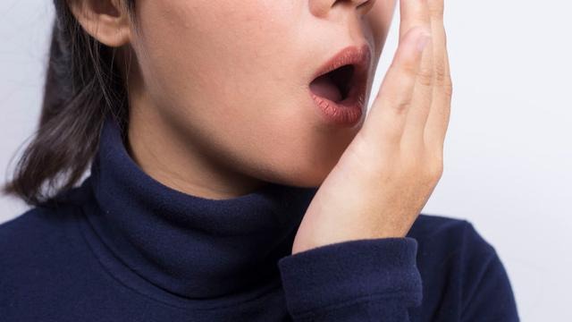 Sering Merasa Mulut Pahit saat Bangun Tidur? Ternyata Ini Sebabnya