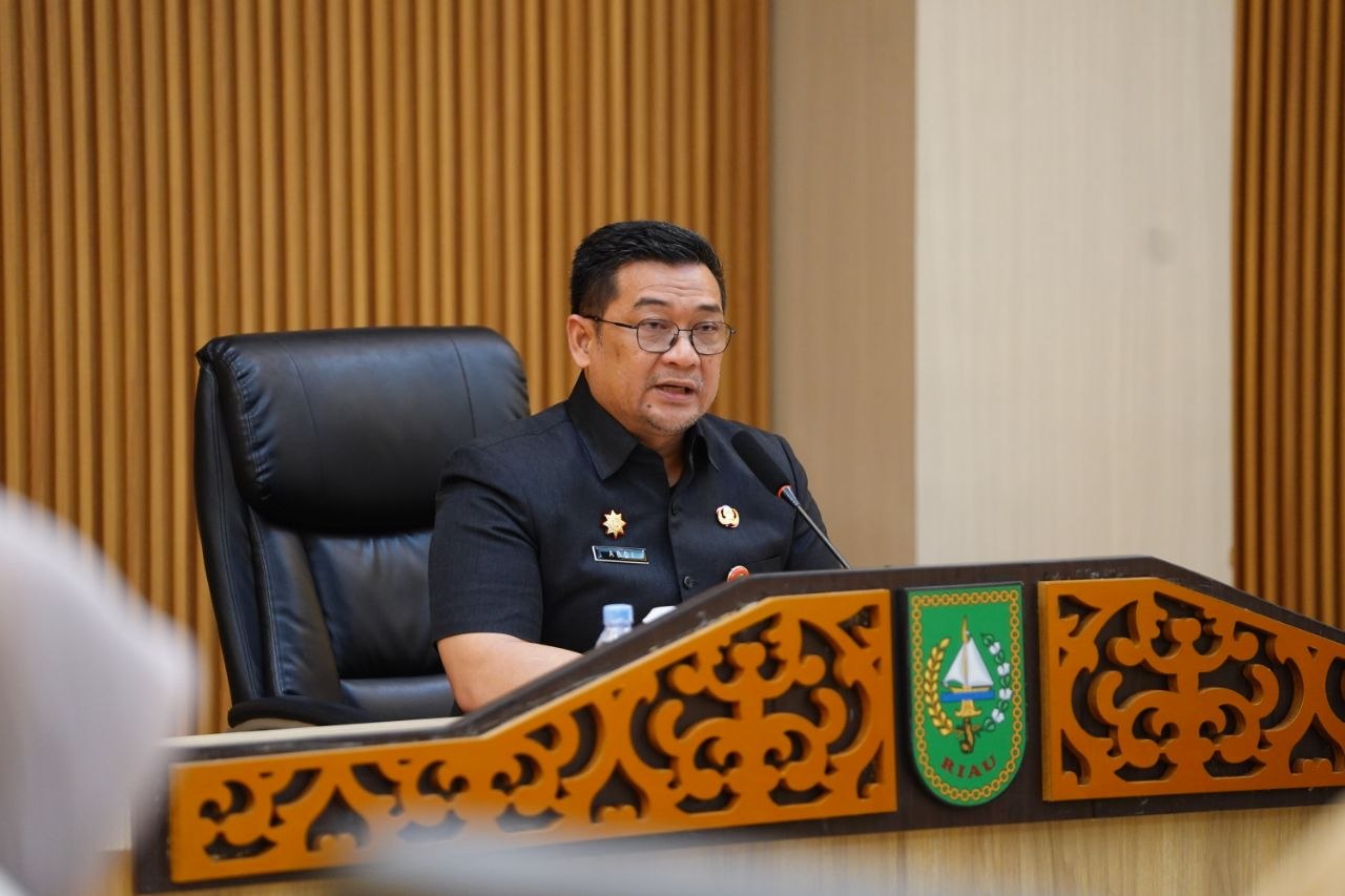 Calon Komisaris Utama BRK Syariah Harus Pejabat Tinggi Madya/Pratama Pemprov Riau