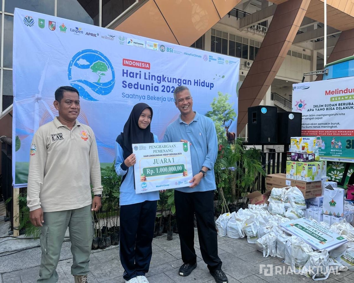 Kumpulkan 106 Kilogram, SMA 12 Pekanbaru Jadi Pemenang Pengumpulan Sampah Terbanyak