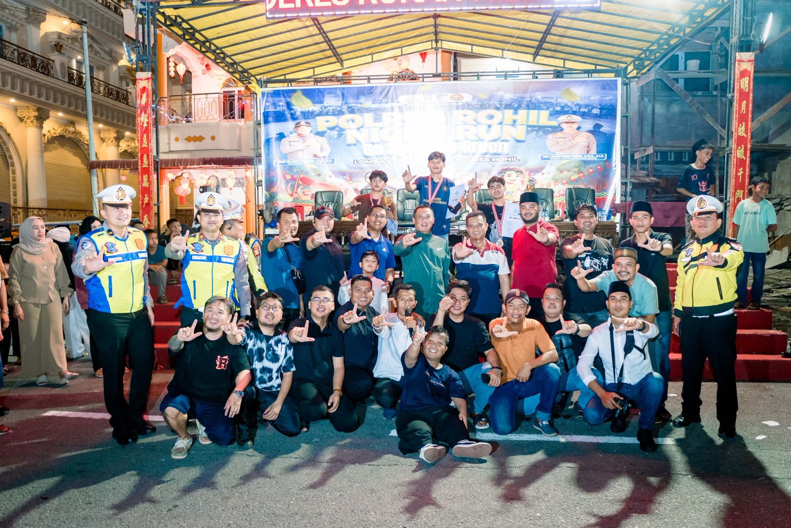 Kapolres dan Wabup Rohil Meriahkan Night Run Go Sprint Go Green di Bagansiapiapi