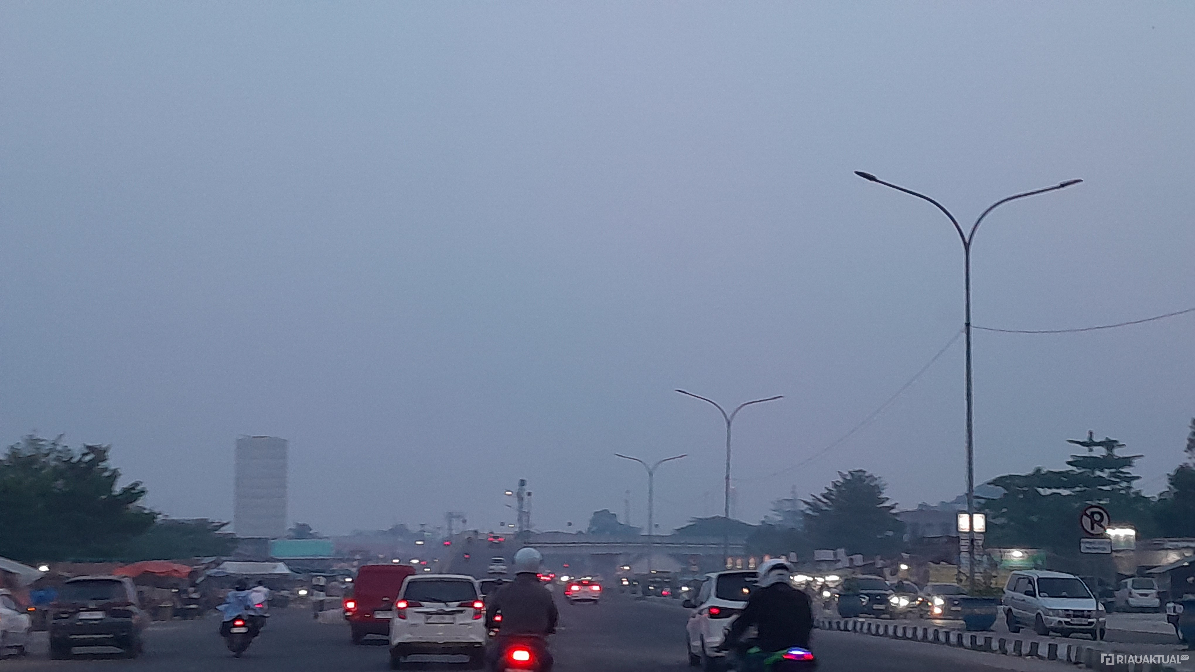 Kualitas Udara Pekanbaru Rabu Malam Memburuk, Masuk Level Sangat Tidak Sehat