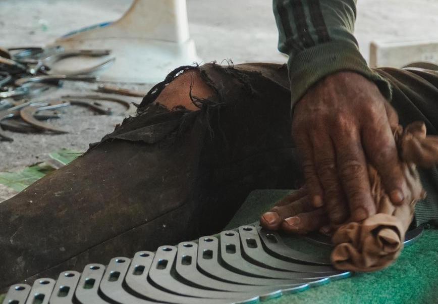 Dari Pandai Besi ke Sentra Produksi, Bantuan PalmCo Dongkrak Ekonomi Desa Teratak