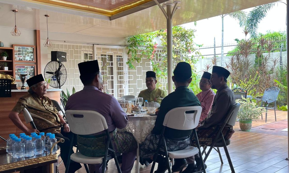 Hari Jadi ke-69, Mantan Gubri Mambang Mit Ajak Pemprov dan Masyarakat Bahu Membahu Bangun Riau
