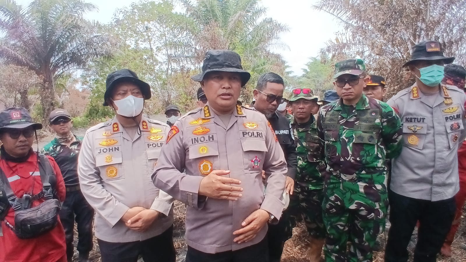 10 Hektare Lahan Terbakar di Pelalawan, Tim Gabungan Lakukan Pendinginan