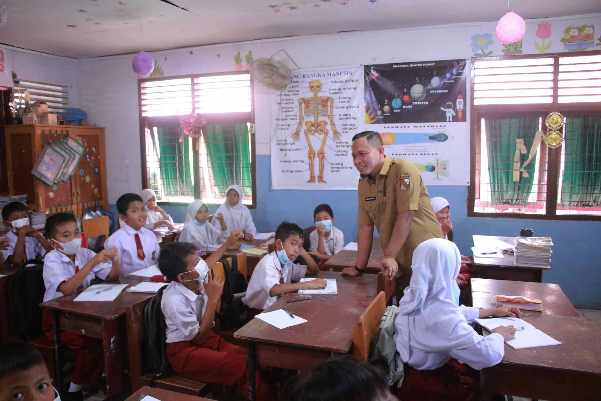 Pasca Kabut Asap, Wako Pekanbaru Pantau Hari Pertama Sekolah Tatap Muka