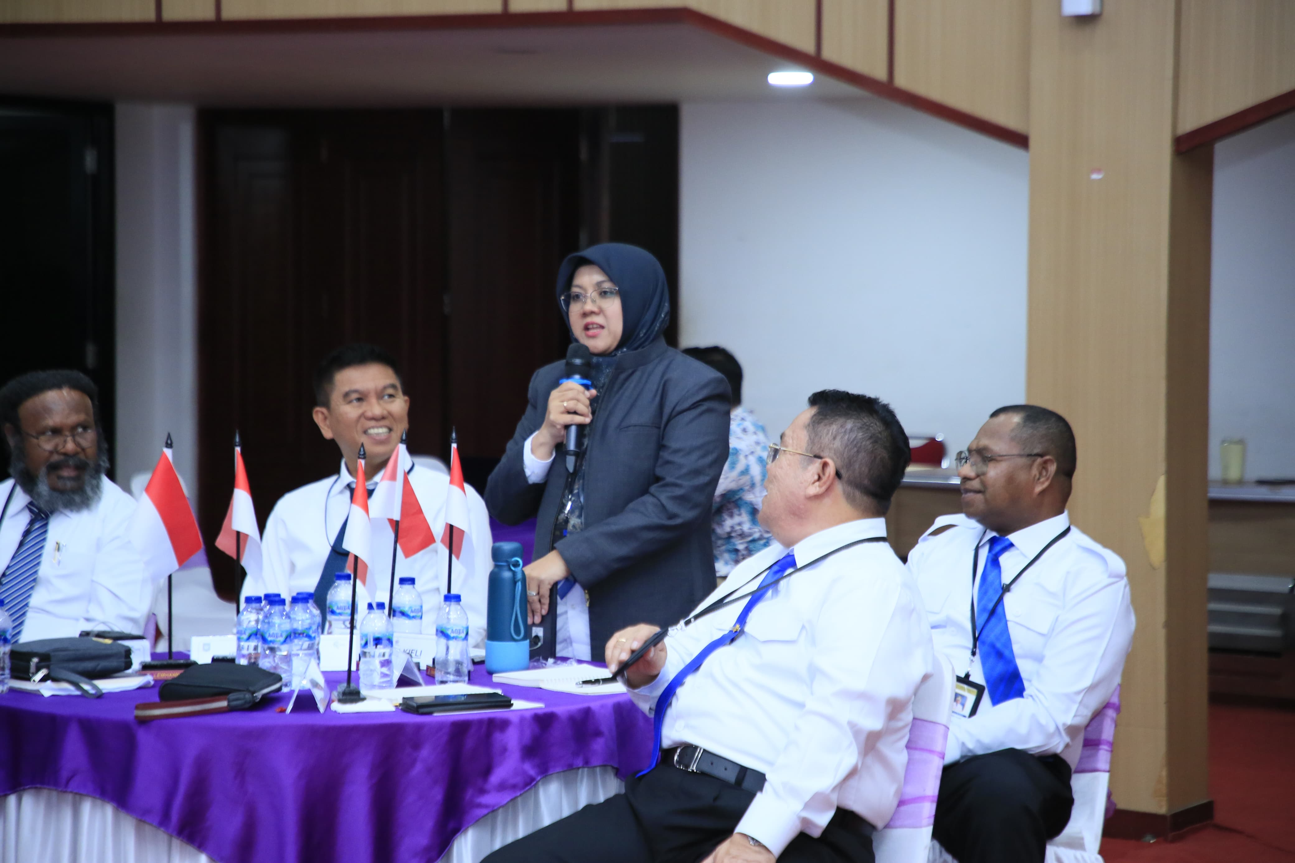Bupati Siak Afni Tetap Pantau Karhutla dari Jakarta, Seluruh Kecamatan Masuk Kategori Tidak Sehat