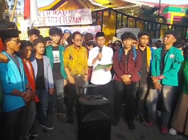 Tindak Lanjuti Tuntutan, DPRD Riau Bakal Audiensi Dengan Ratusan Mahasiswa Senin Depan