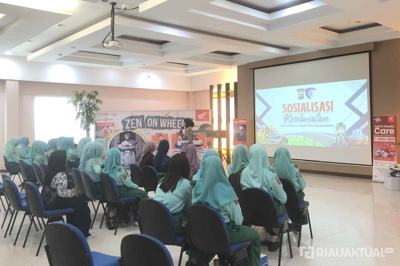 CDN Riau Buat Seminar Safety Riding Kartini 2026, Ajak Perempuan Berkendara Aman dan Sadar Penuh