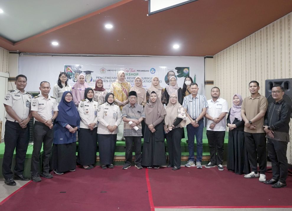 Universitas Hang Tuah Pekanbaru Kembangkan Kurikulum OBE, Fokus Cetak Lulusan Kompeten dan Siap Kerja