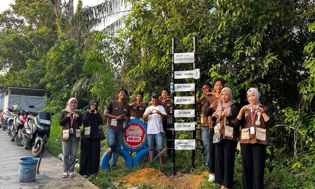 Butuh Ratusan Tahun Terurai, Plang Informasi Sampah Dipasang di Kelurahan Agrowisata